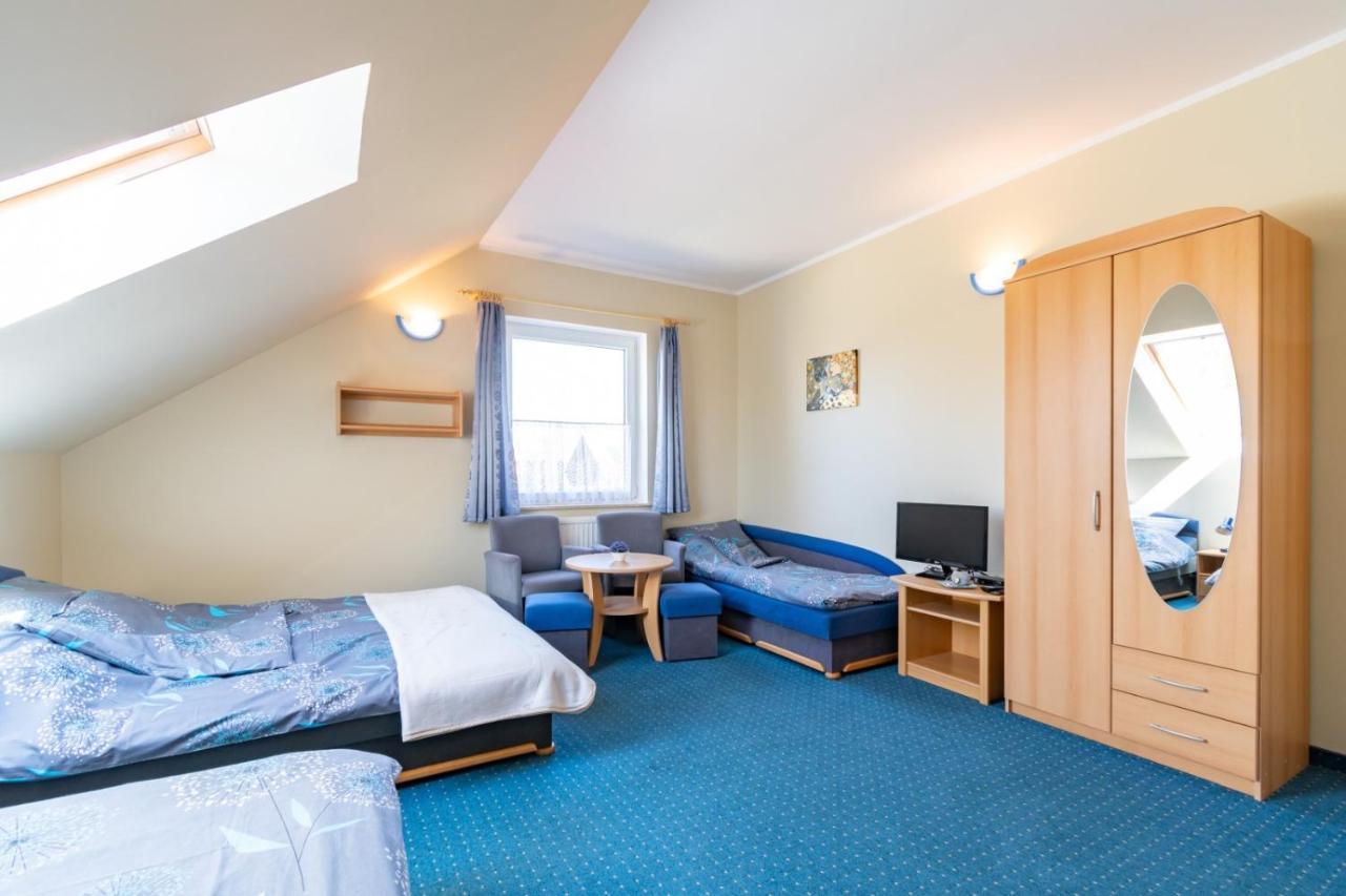 Hotel Pod Platanem Rowy  Zewnętrze zdjęcie